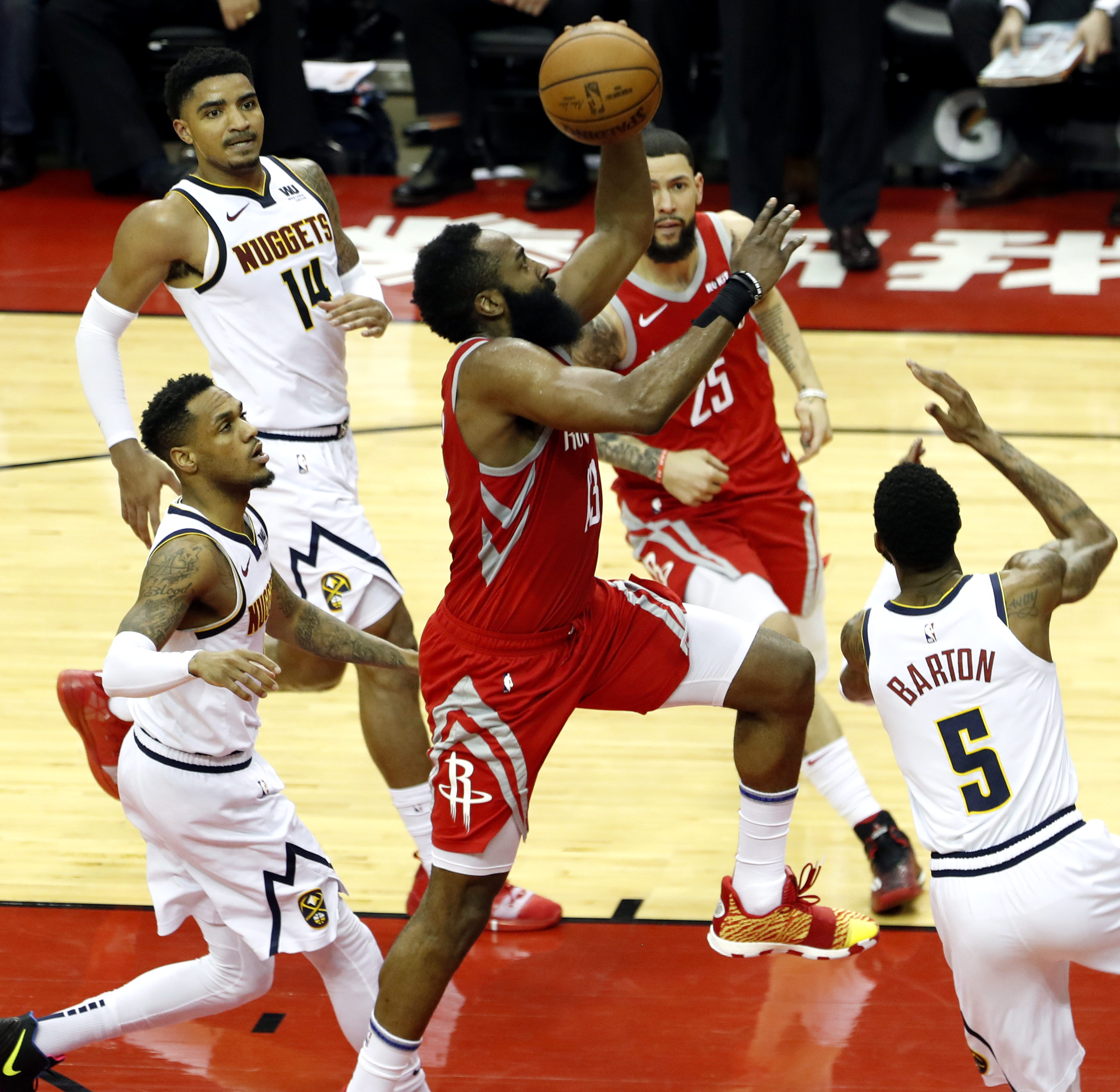 关于罗马发布备战花絮，关键时刻单刀错失，NBA常规赛任务艰巨，医务组通报恢复的信息-英雄联盟s15