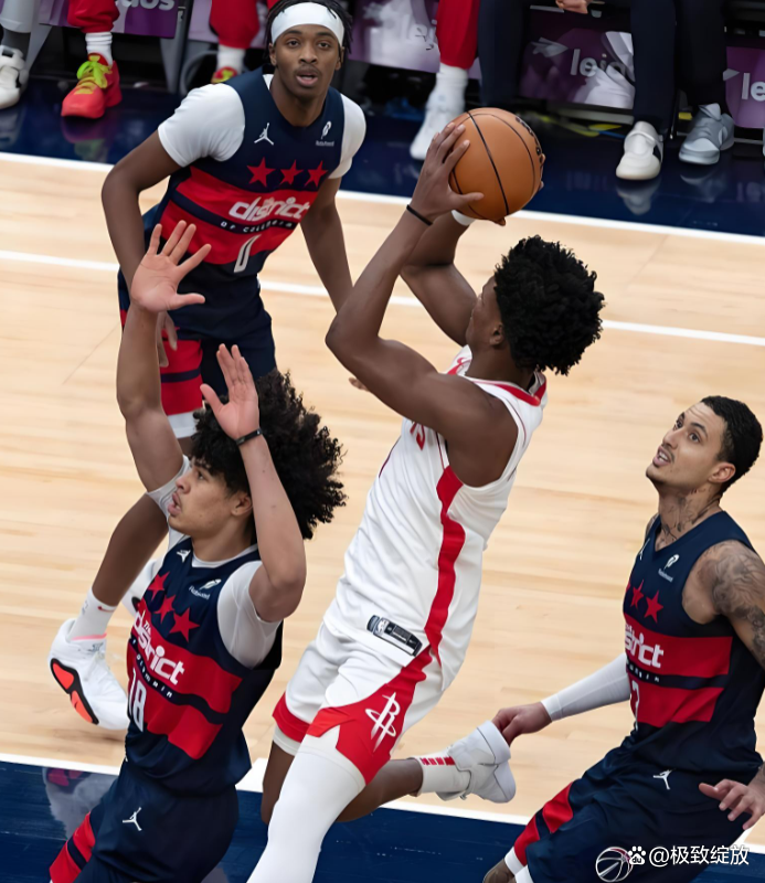 关于转会期突围战来临，洛杉矶湖人围绕NBA常规赛更衣室发声，震撼外界，球探报告显示潜力的信息-LOL官网登录入口